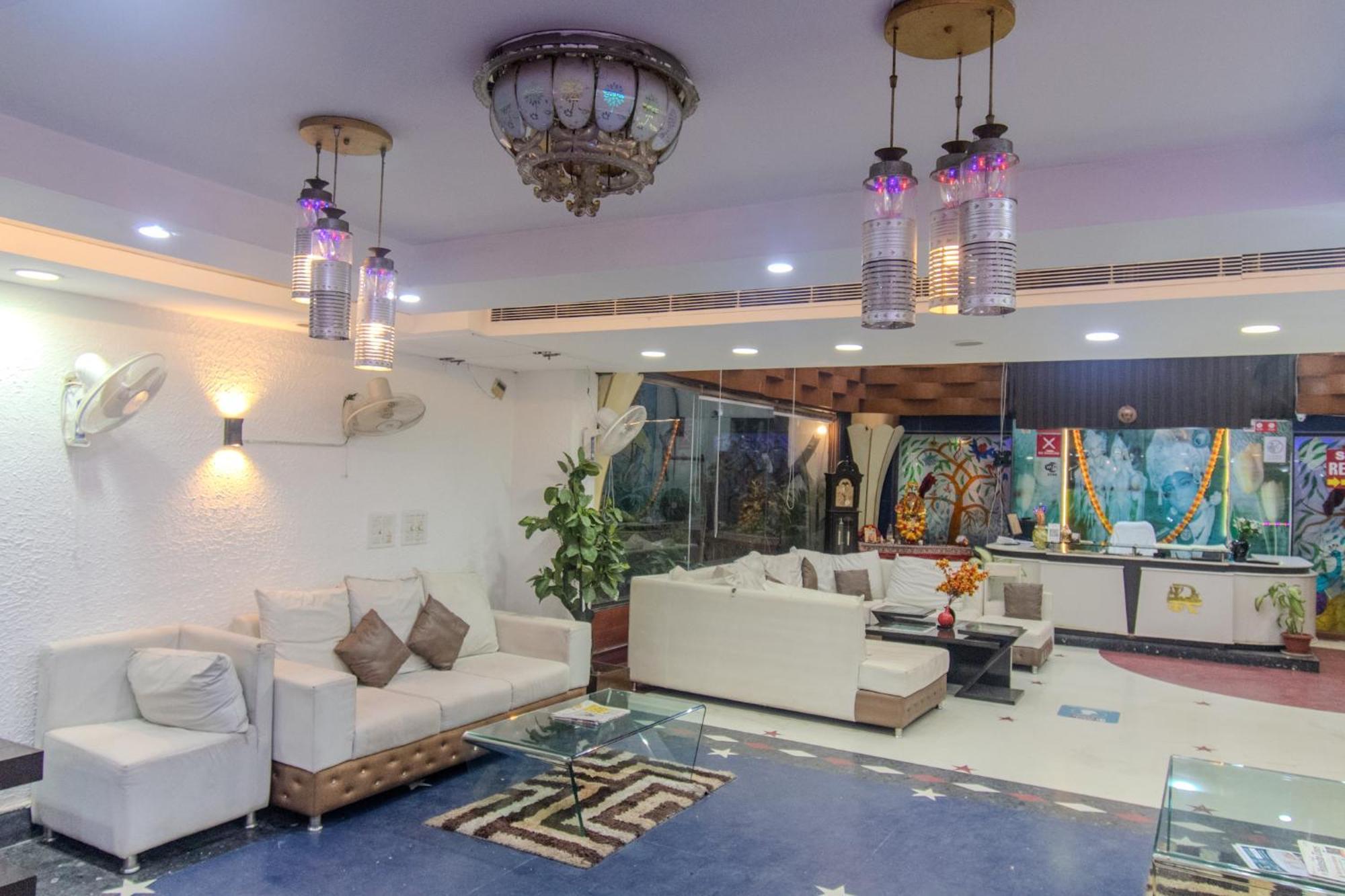 Hotel Raj Mandir 하리드와르 외부 사진